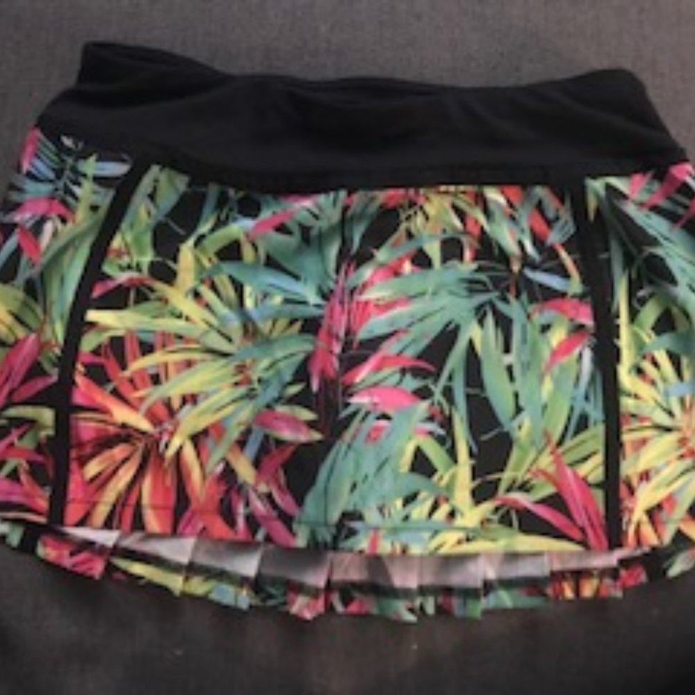 Fabletics Running Skirt/Shorts - image 1